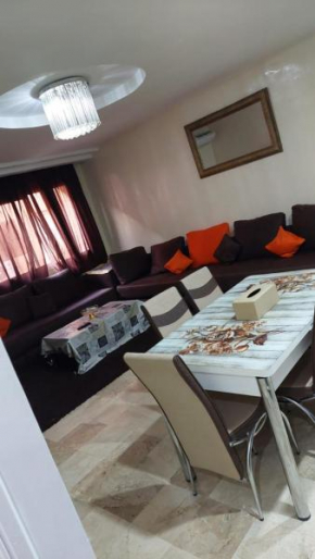 le spacieux 37 pour familles face gare CTM Hivernage
